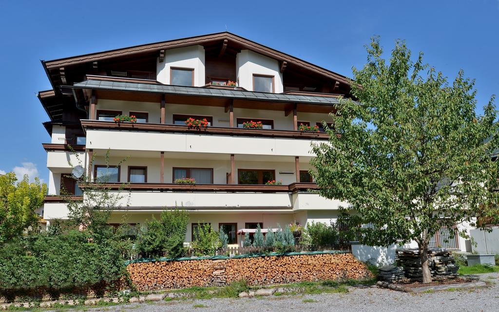Appartementhaus Kaltenbach-Stumm By Piaunddirk Exteriör bild
